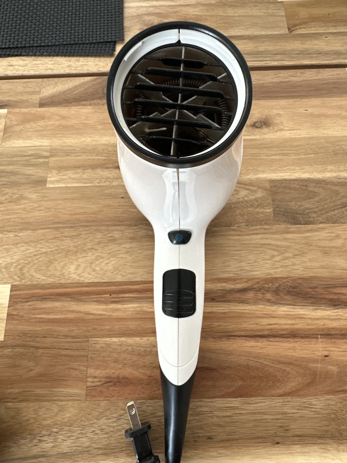 Air dryer with diffurser - photo 2