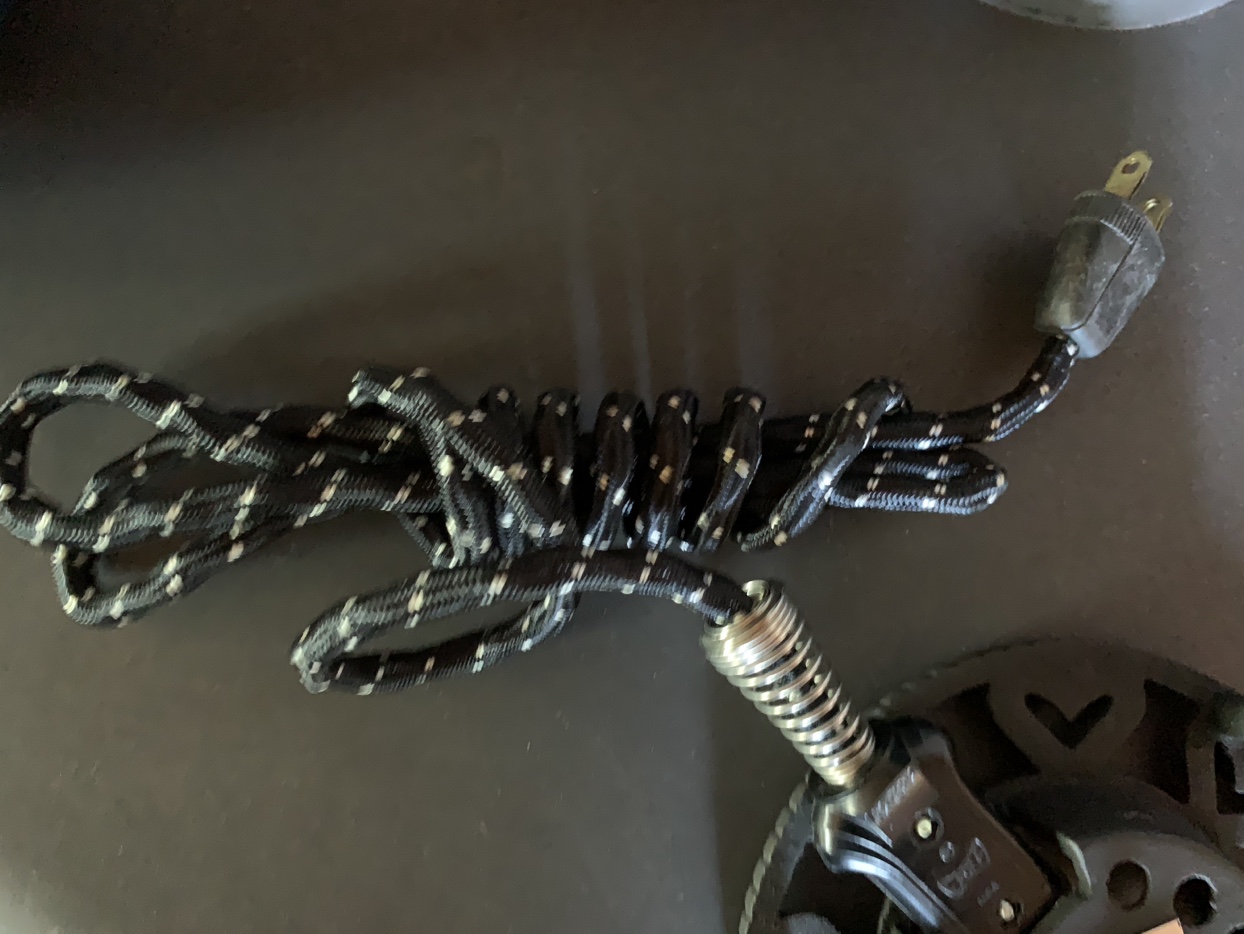 Vintage Williamsburg Food Warmer image indicator(7)