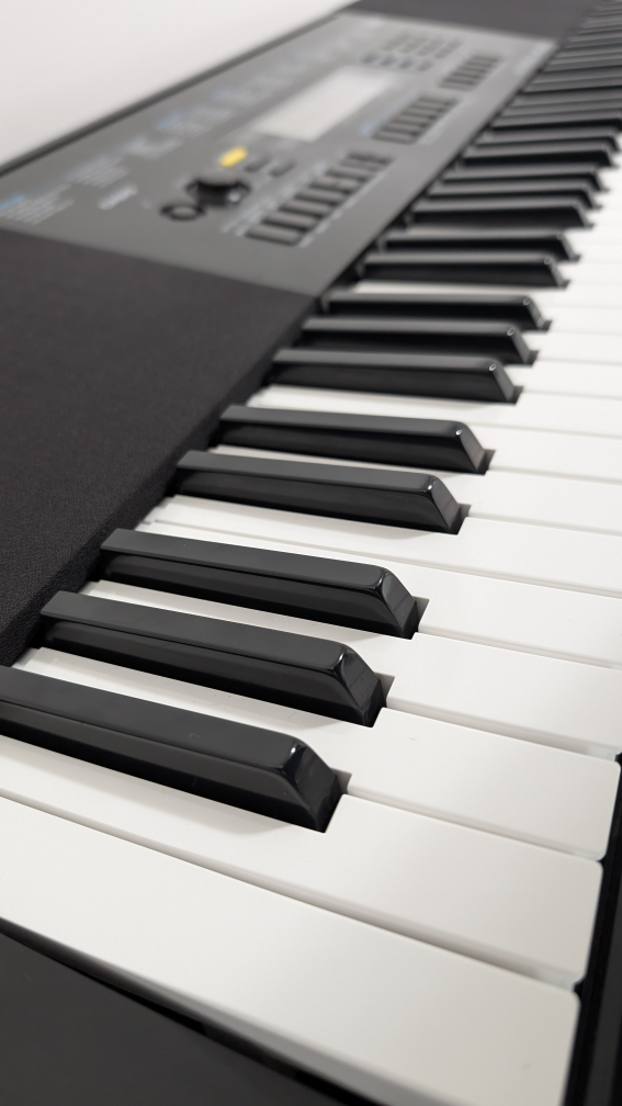 Casio WK-245 Piano Keyboard - Excellent Condition