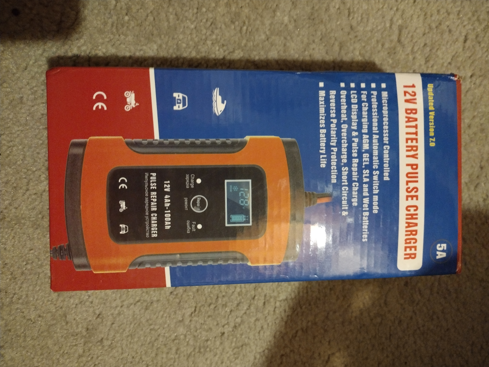 brand new battery tender/charger for 12v vehicle batteries - photo 3