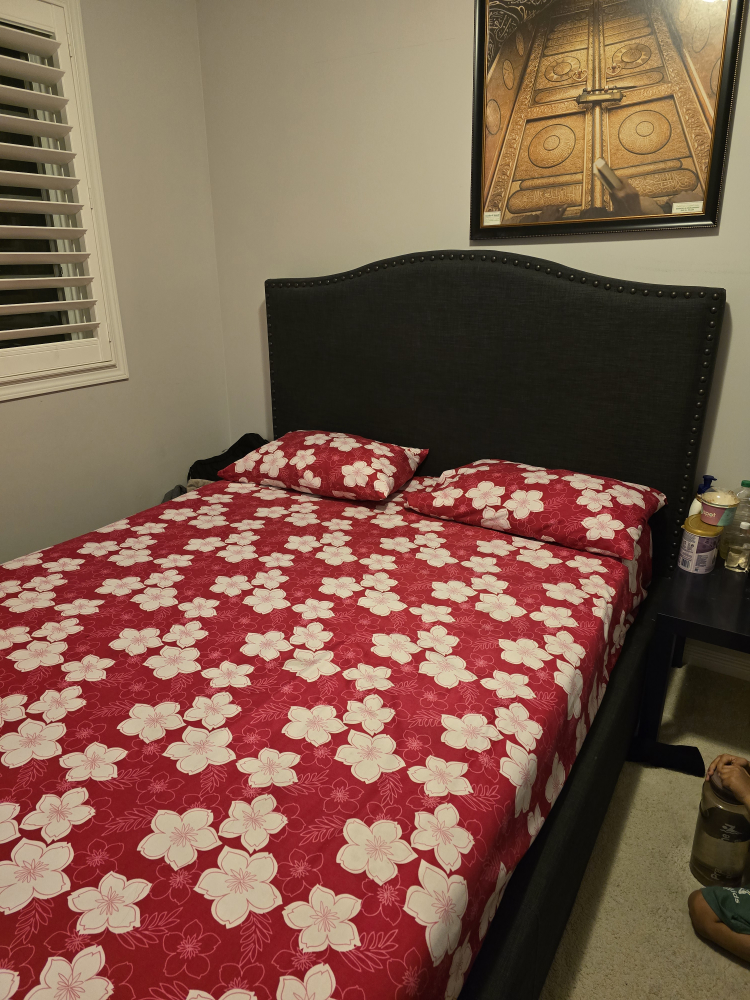 Queen bed frame - photo 5