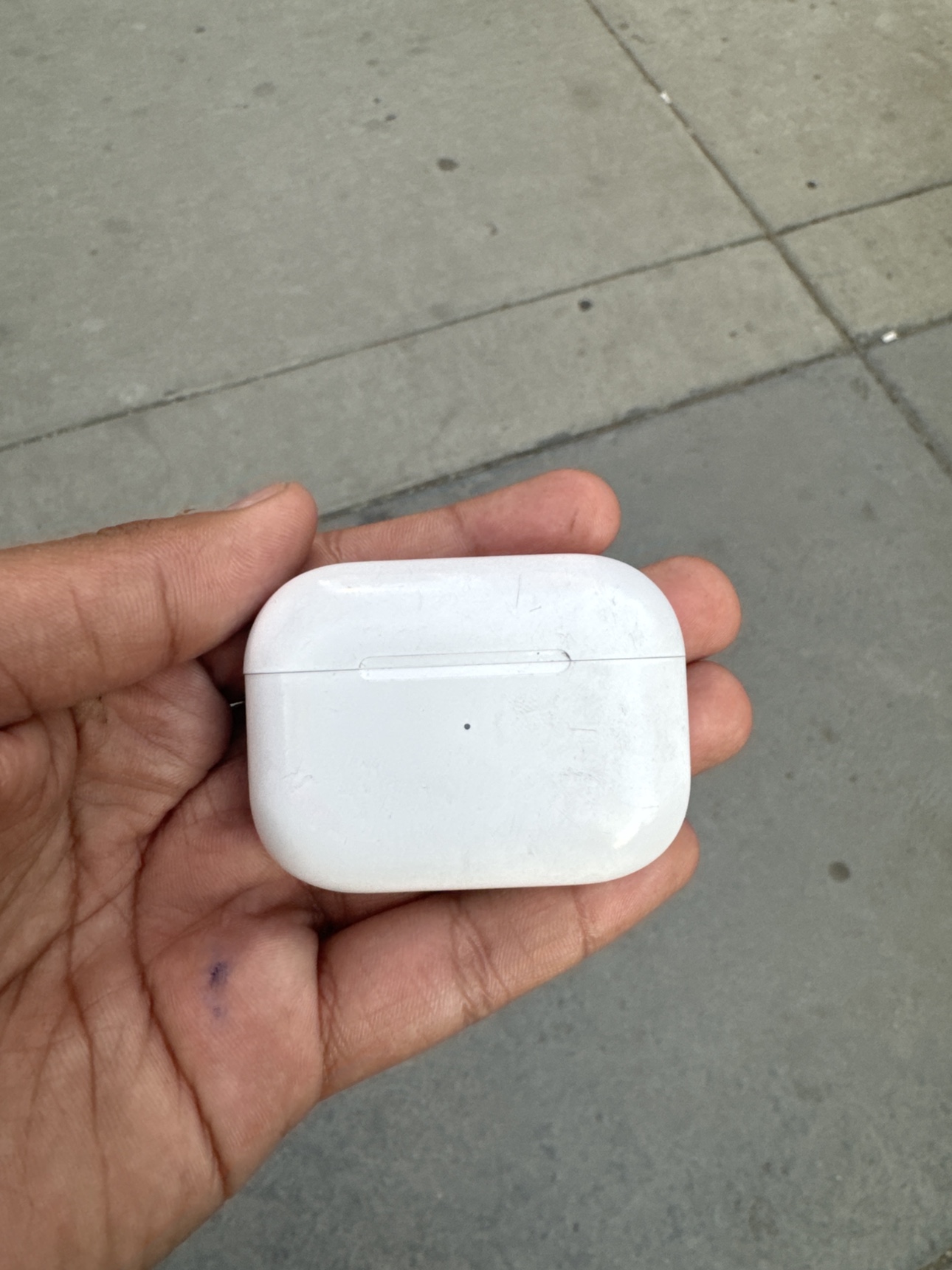 Airpods - photo 2