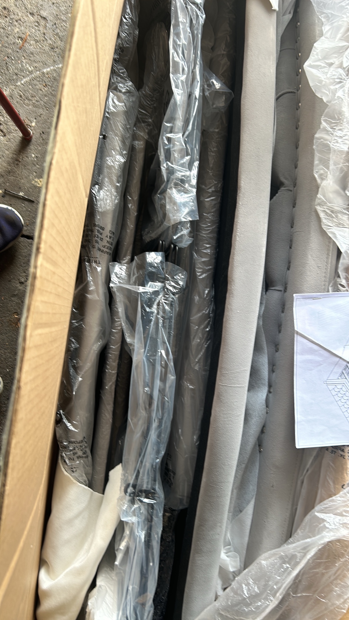 Full size bed frame with drawer. - photo 2