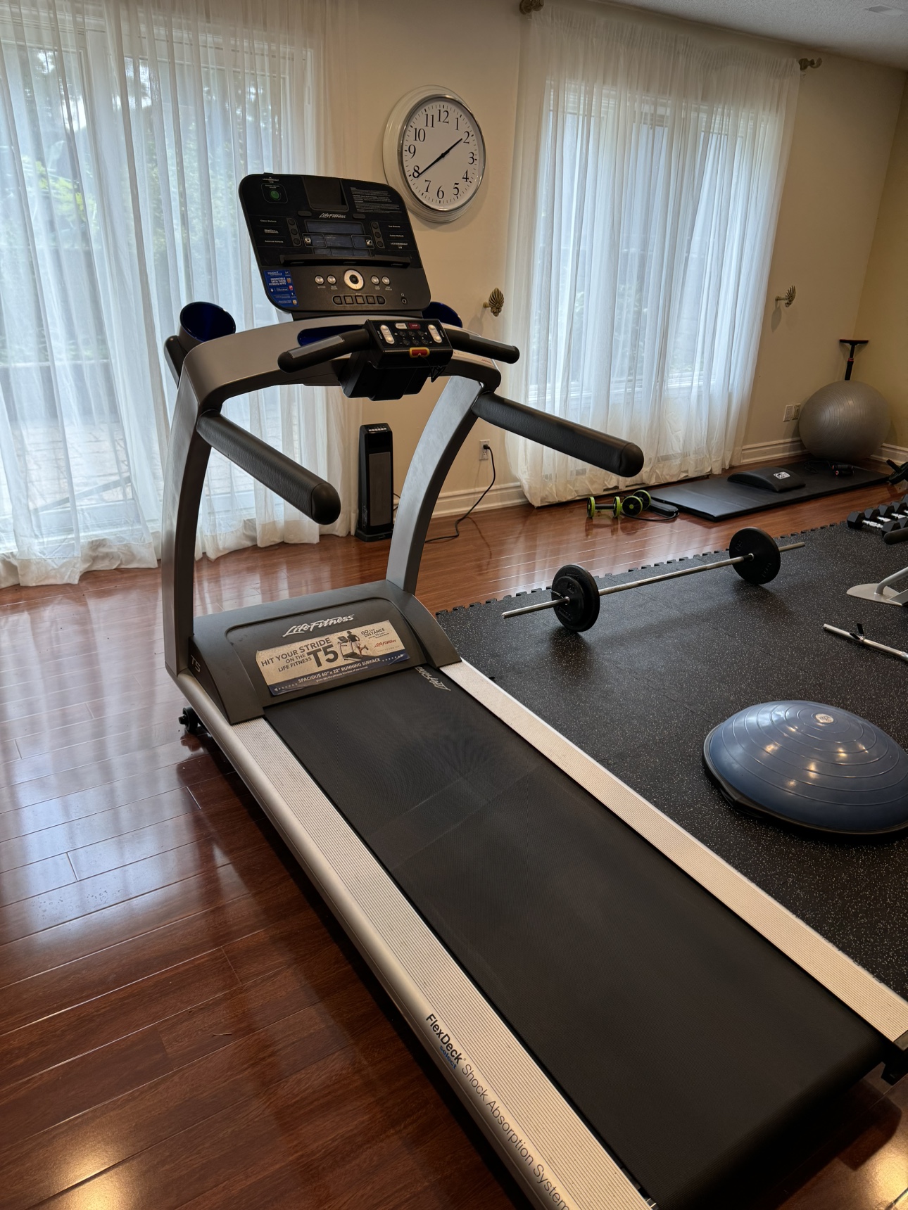 Treadmill - photo 4