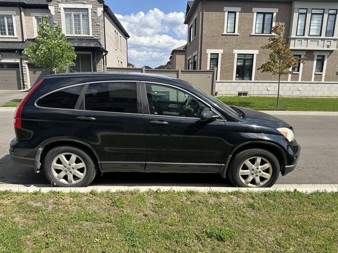 2010 HONDA CRV UP FOR SALE IN GOOD CONDITION $7000 thumbnail