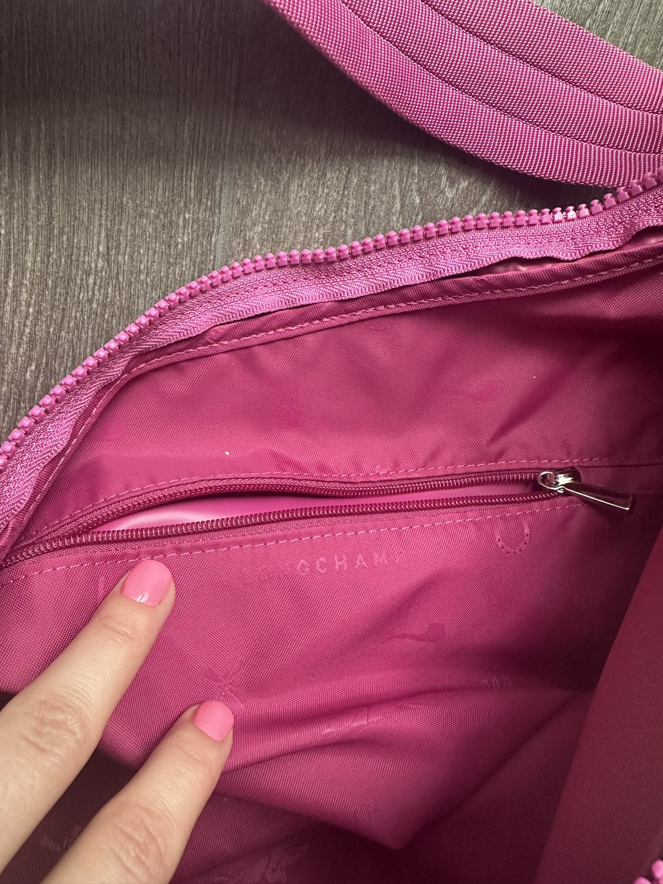 Longchamp Crossbody Messenger bag like new image indicator(6)