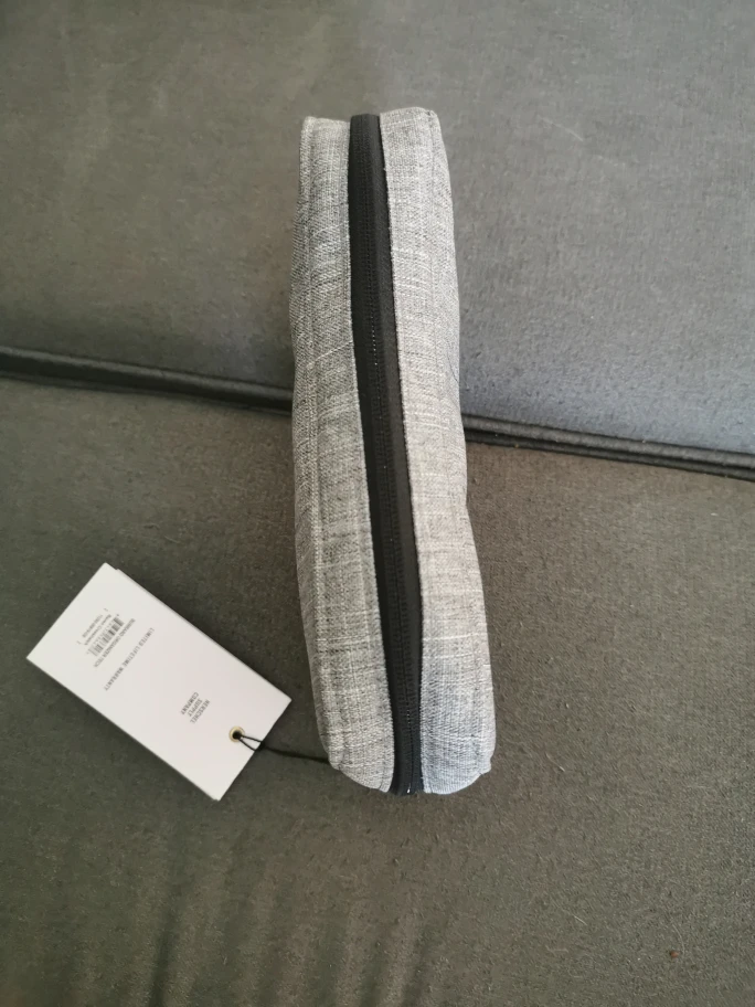 BRAND NEW Herschel Tech Bag 🔌 image indicator(7)