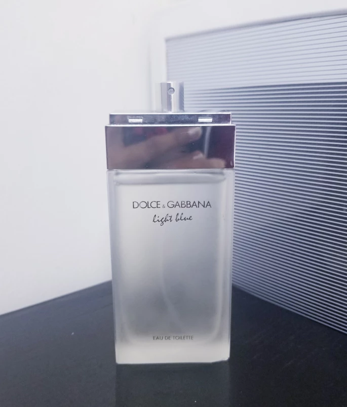100ml dolce gabbana light blue edt perfume thumbnail
