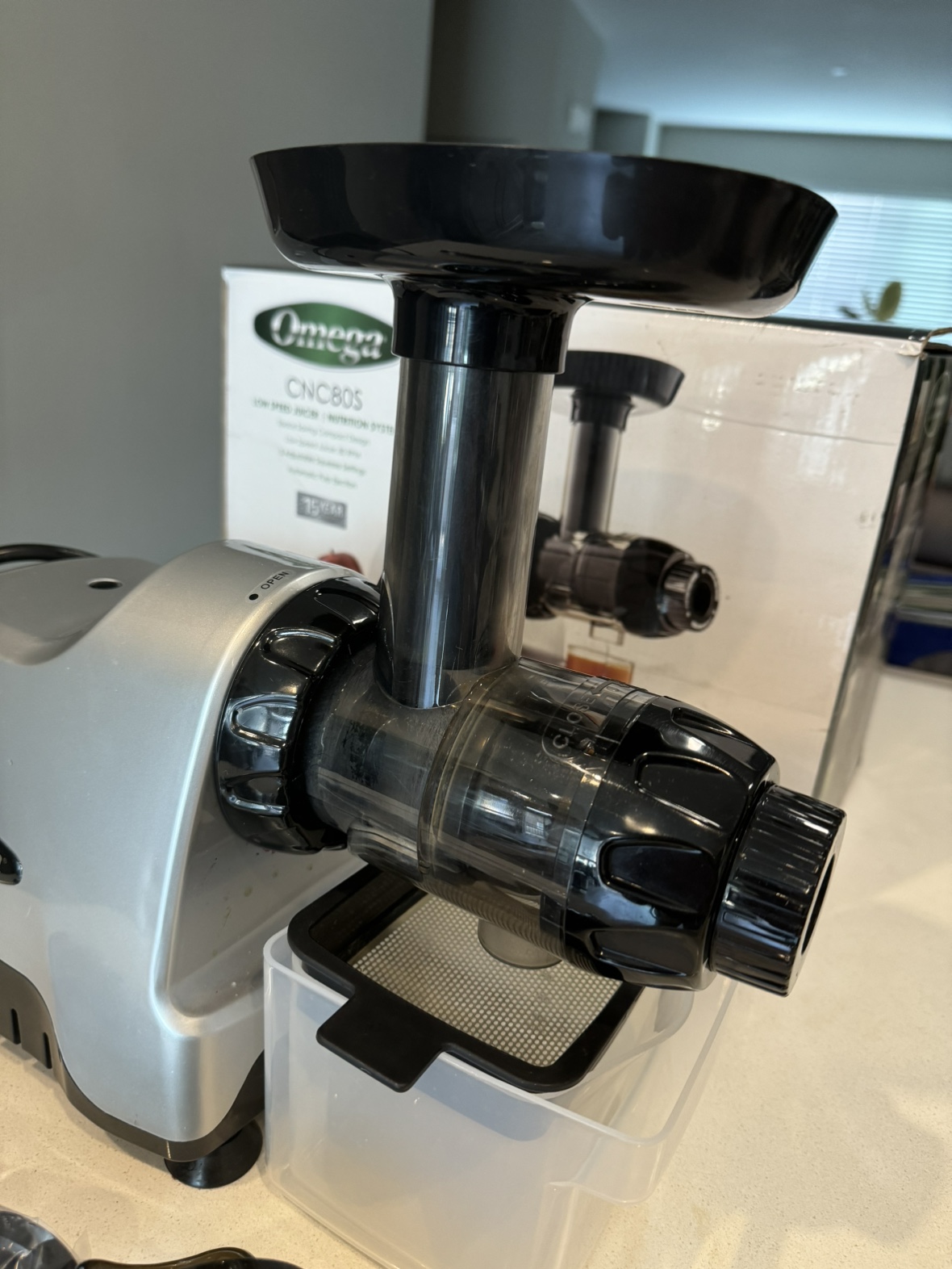 Omega Cold Press Juicer CNC80S - photo 2