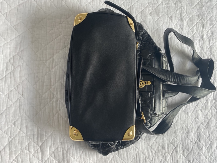 Metrocity leather backpack image indicator(3)