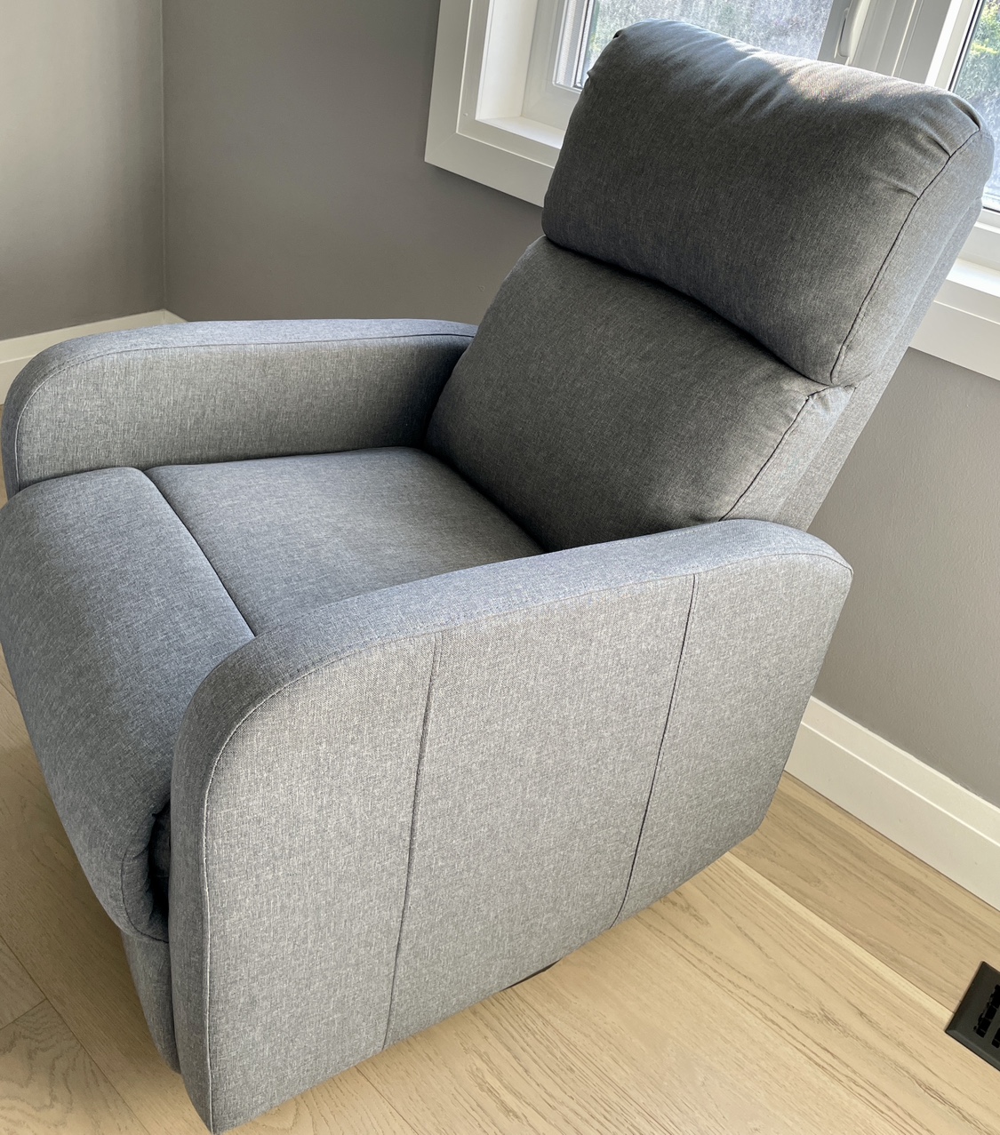 Reclining Glider / Nursing / Rocking chair ⚽️ thumbnail