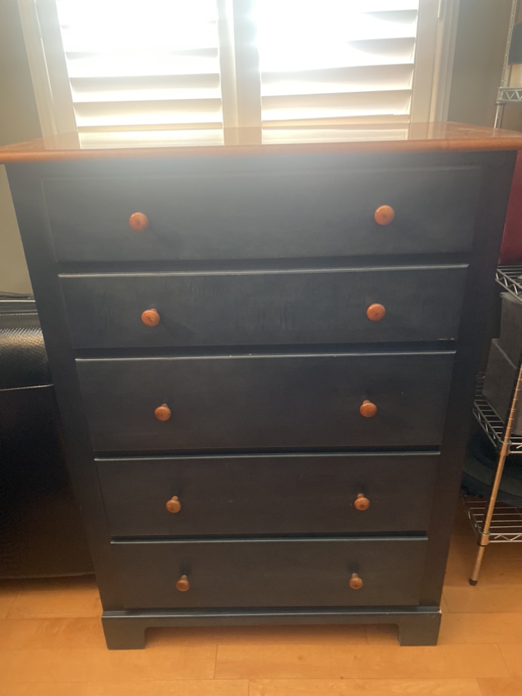 Dresser solid wood $250 - photo 2