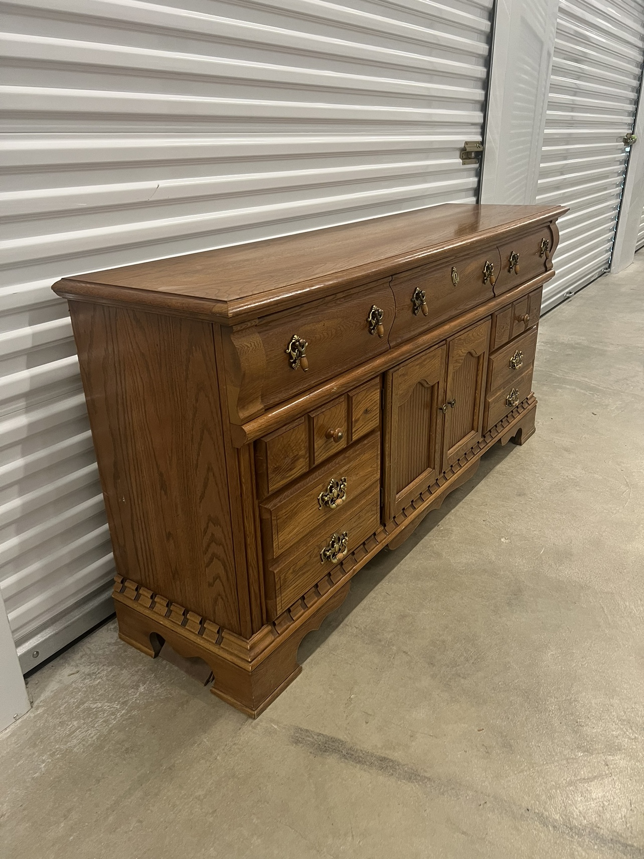 Dresser/ TV Stand - photo 5