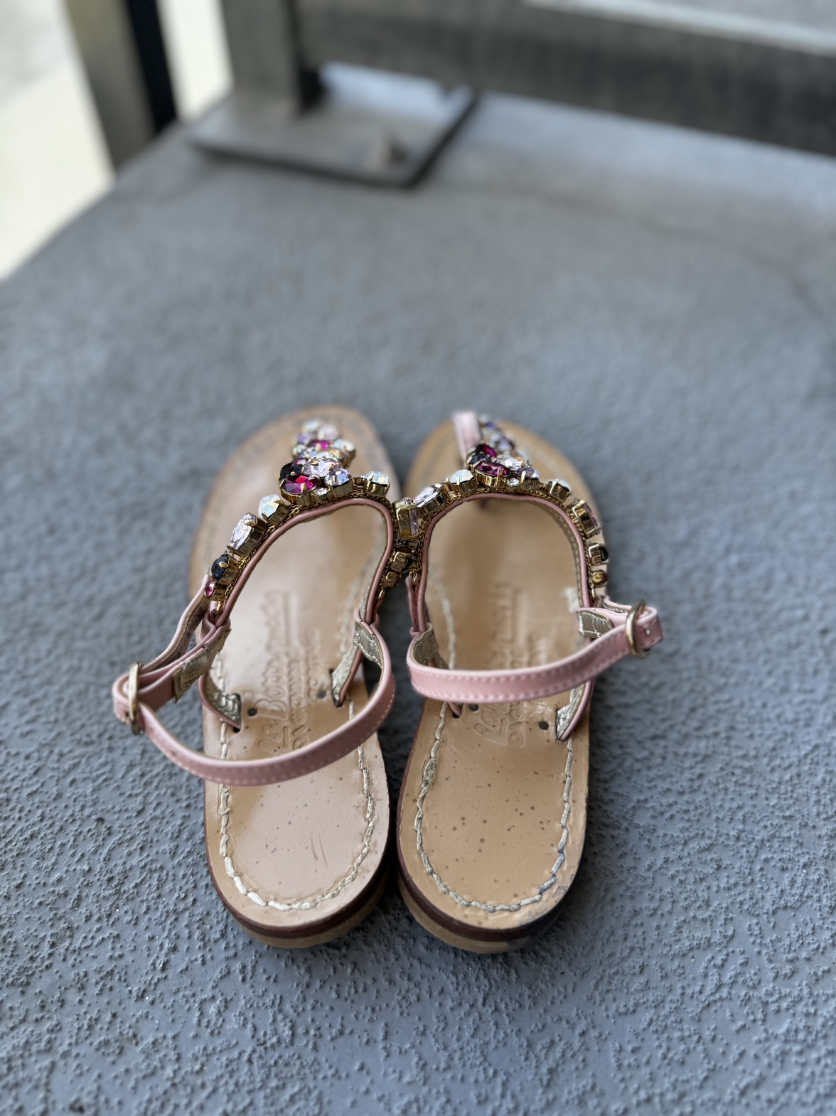 Genuine Leather sparkling flats, hand made in Italy image indicator(2)