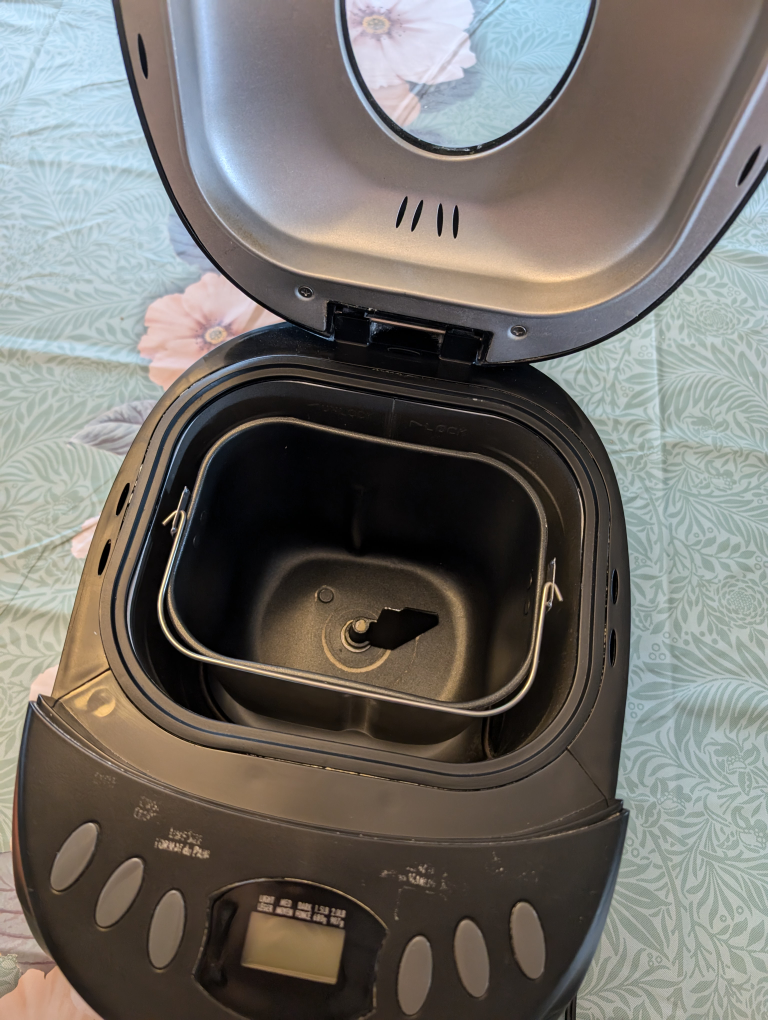 Hamilton Beach Automatic Bread Maker Machine - photo 3
