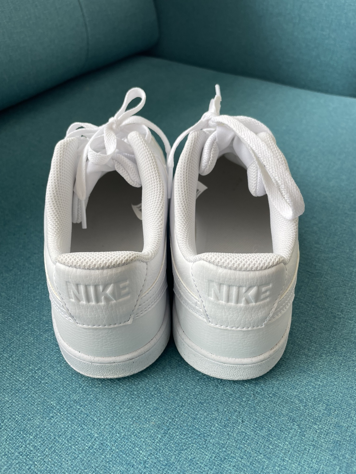 Men’s Nike Shoes - White size 10 - photo 5