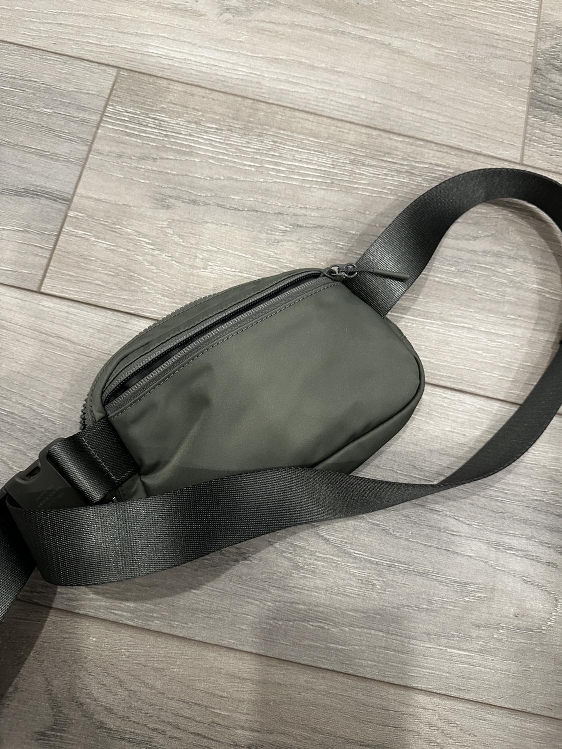 Lululemon everywhere belt bag 1L - photo 3