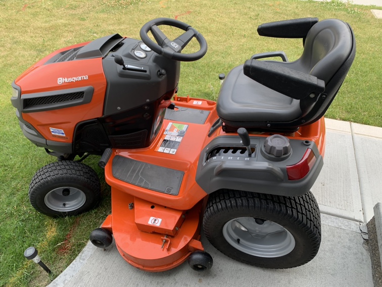 Husqvarna Tractor Lawnmower with Trailer thumbnail