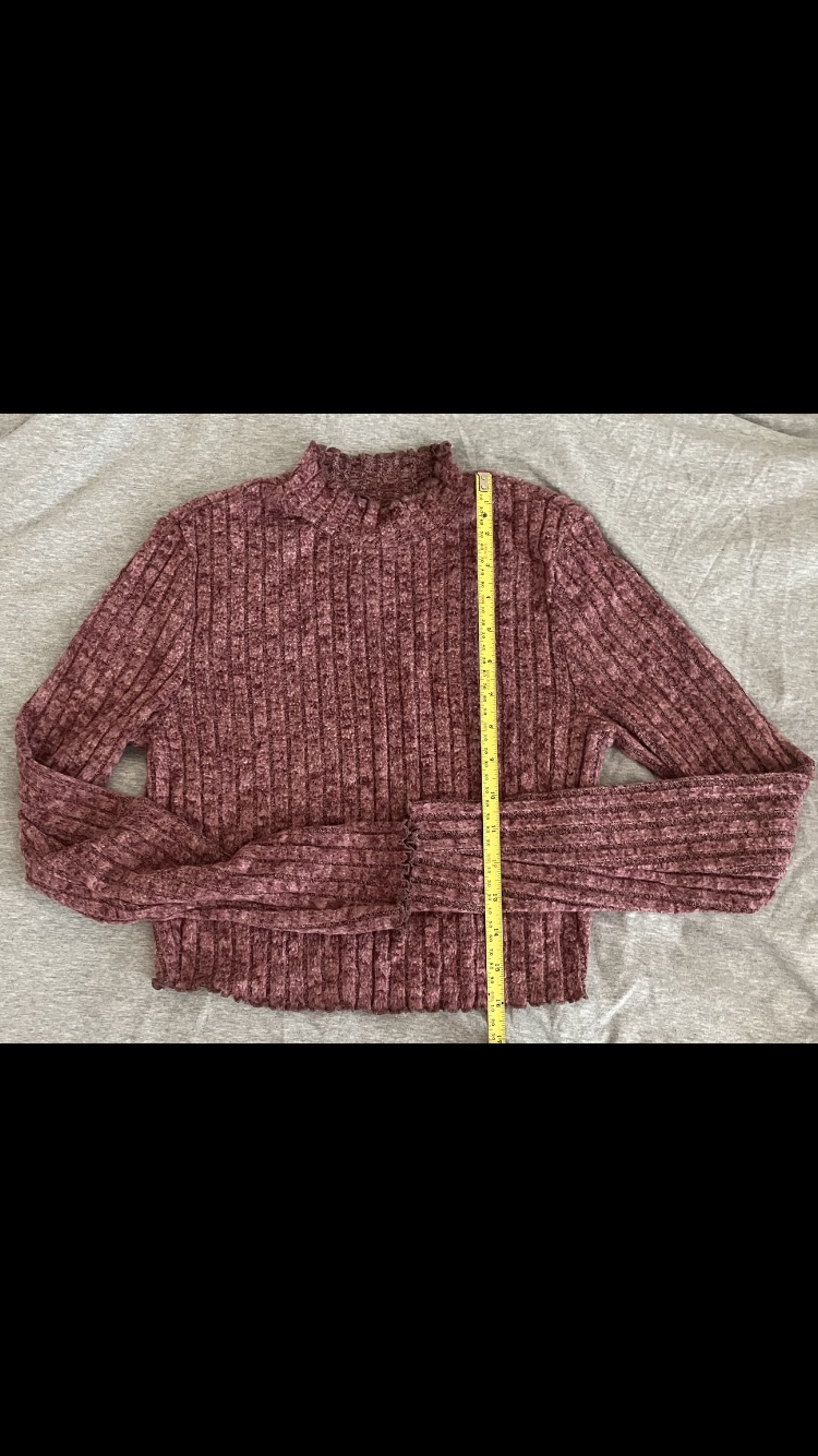 Women’s Shein Purple Long Sleeved Ribbed Crop Top Size M👚💜🩷 image indicator(2)