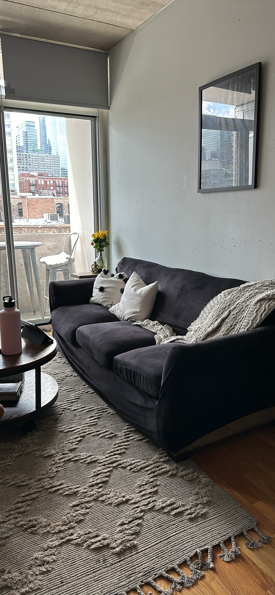 Free 3 seater couch with queen size mattress inside - photo 5