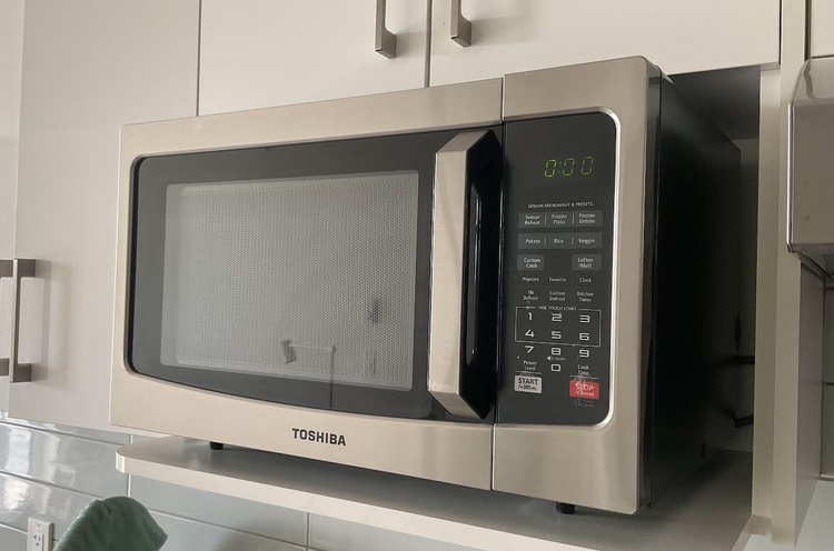 Toshiba microwave