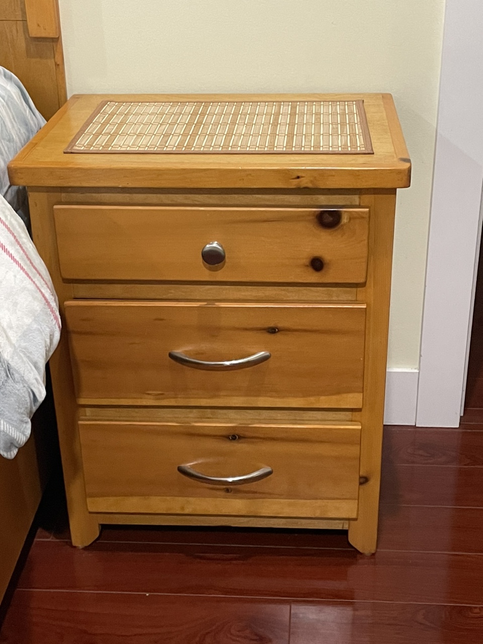 4 piece bedroom set  storage bed - photo 3