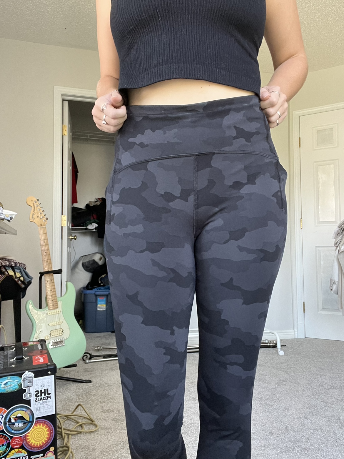 Lululemon grey camo leggings - photo 2