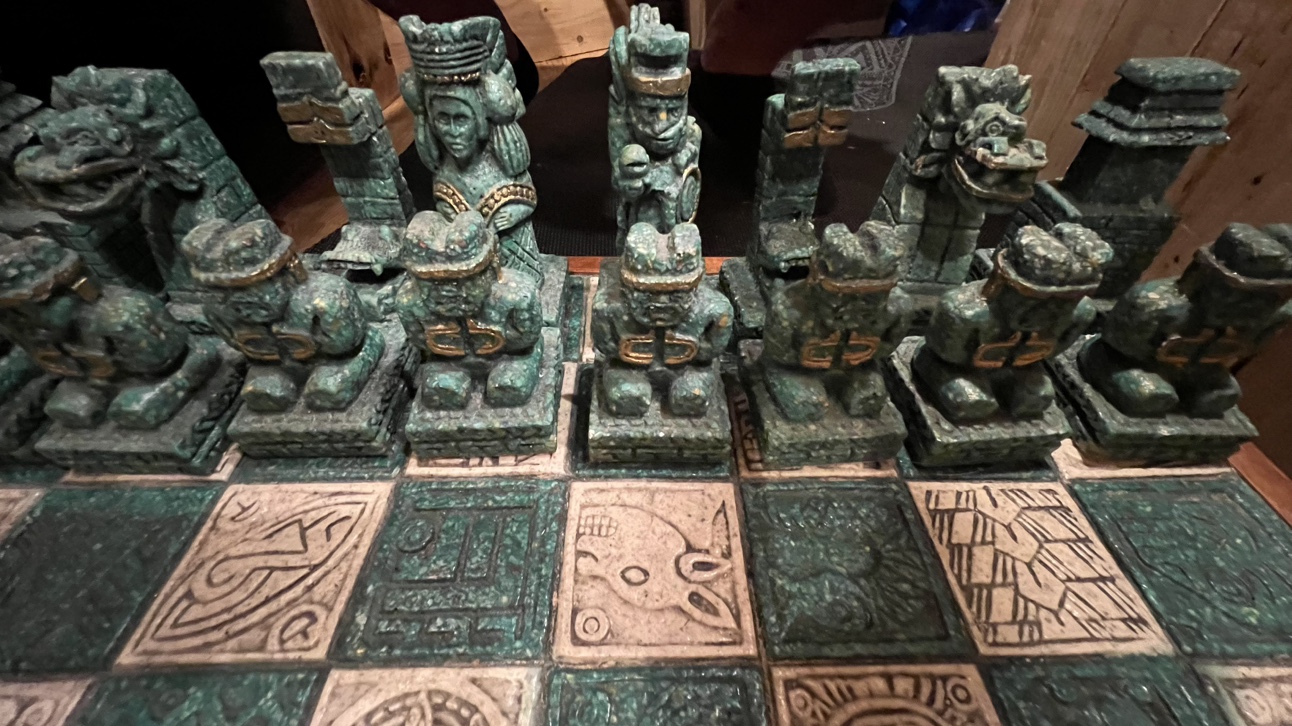 Vintage Aztec/Mayan Chess board - photo 4