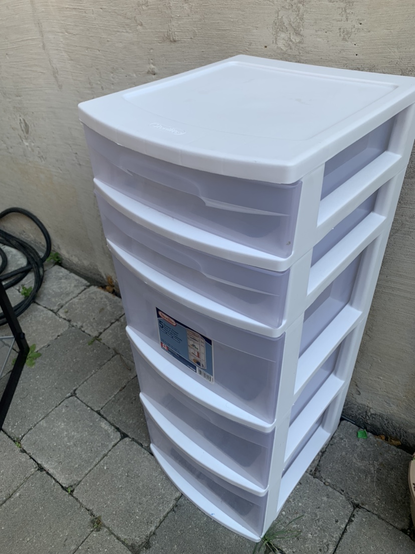 5 drawer white