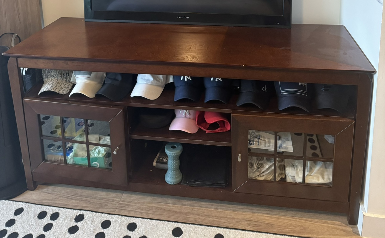 Tv shelf