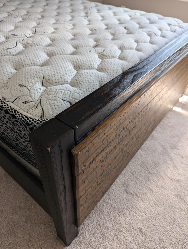 Bed Queen size + 7 pieces set - Ashley - photo 3