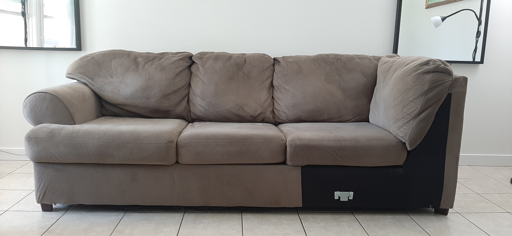 Sectional Sofa w/Ottoman - photo 2