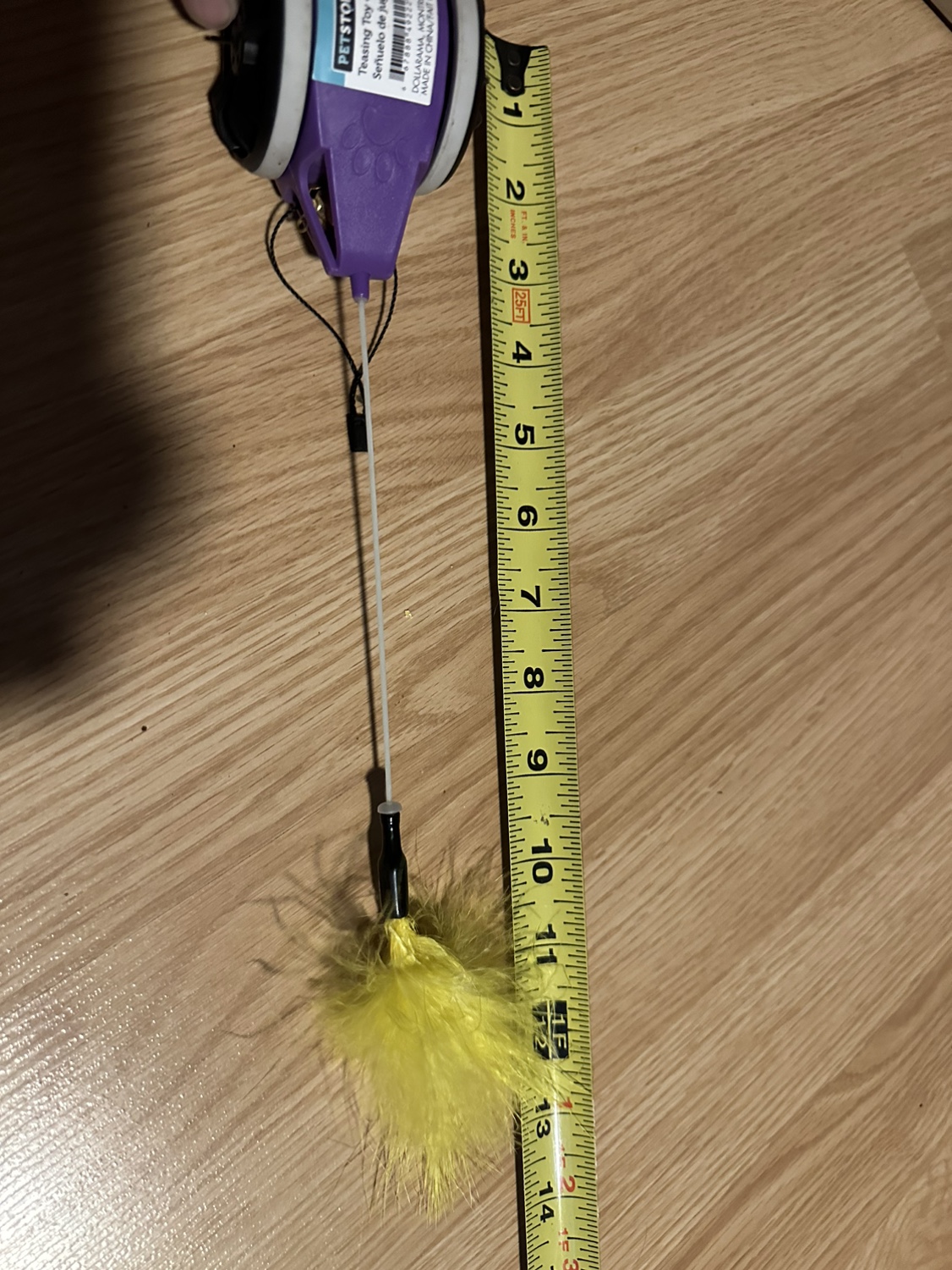 Rolling Cat toy with yellow feather - photo 2
