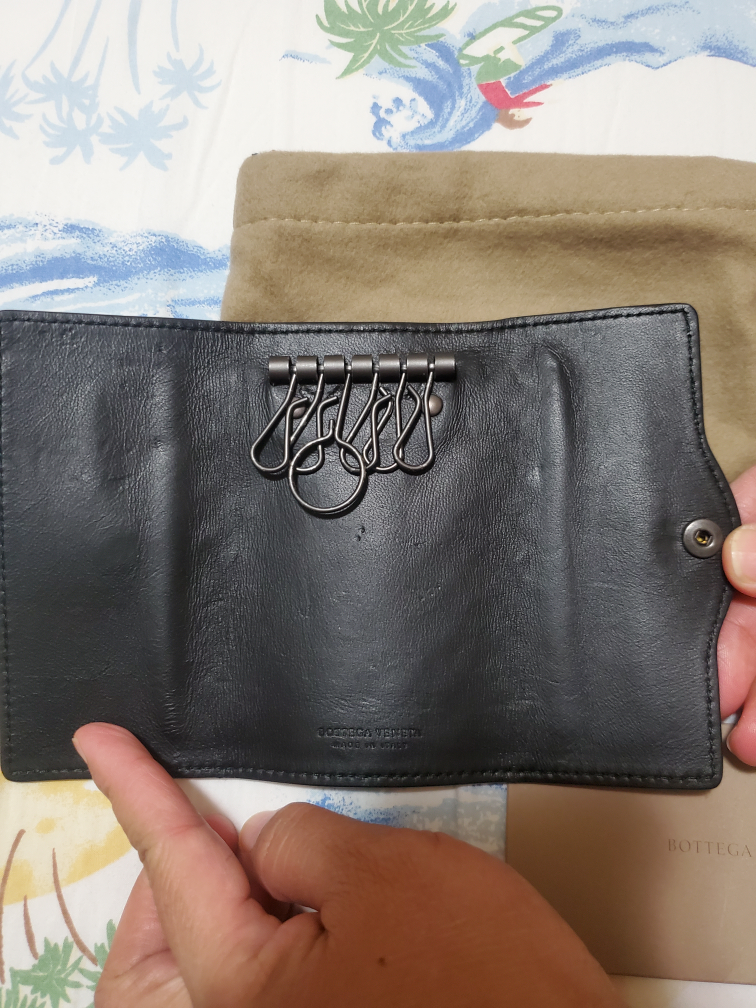 Bottega Veneta Wallet image indicator(3)