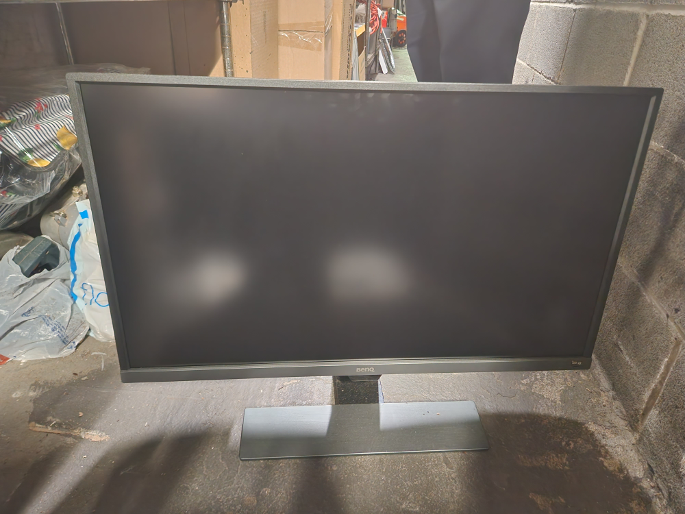 Two 32 inch black monitors. Benq brand. - photo 2