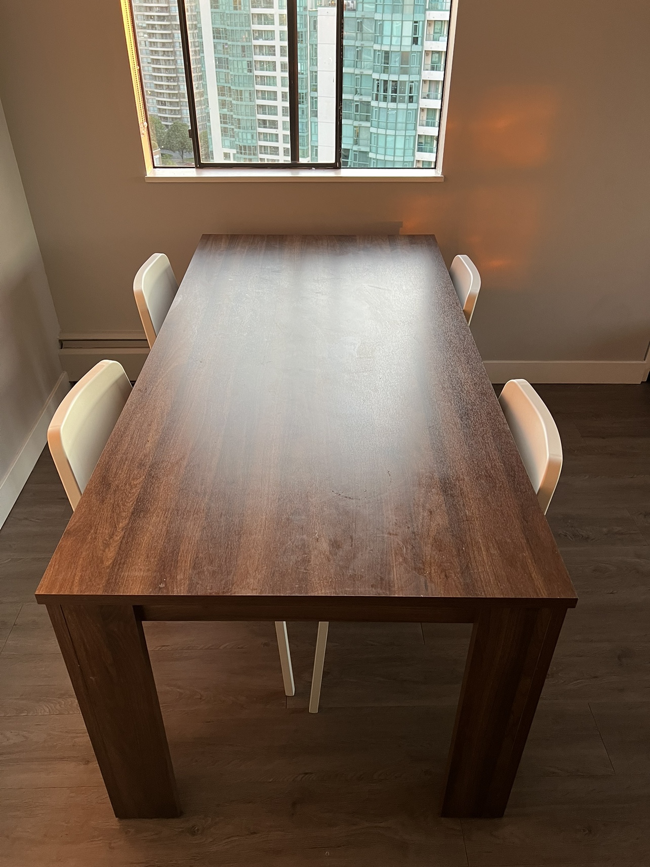 Structube dining table and 4 ikea chairs