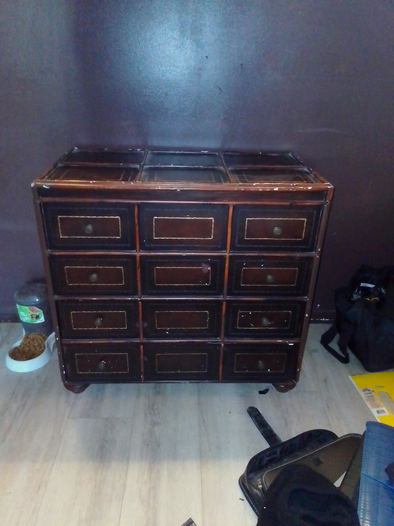 game dresser