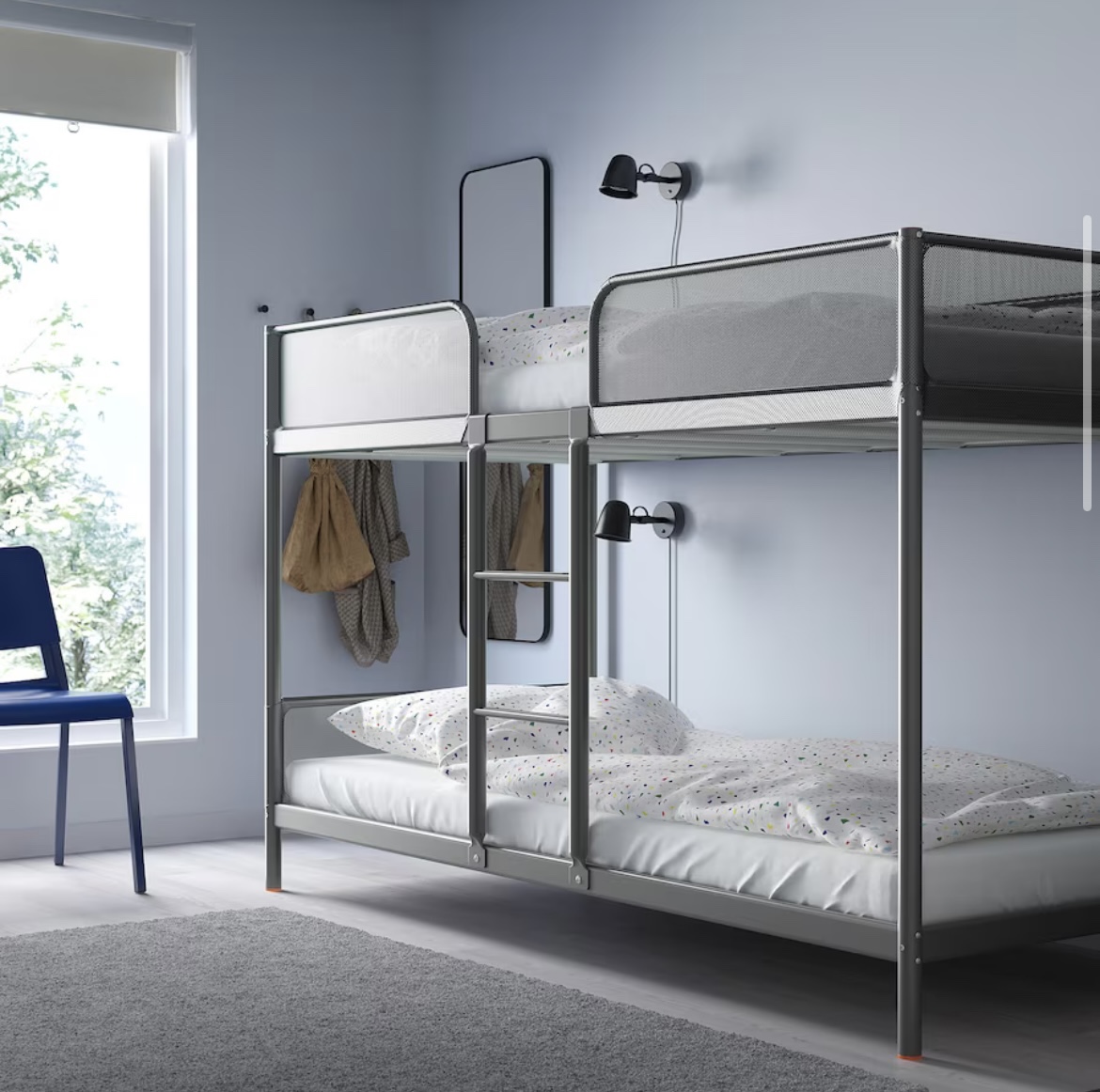 Bunk bed frame with free mattress - photo 2