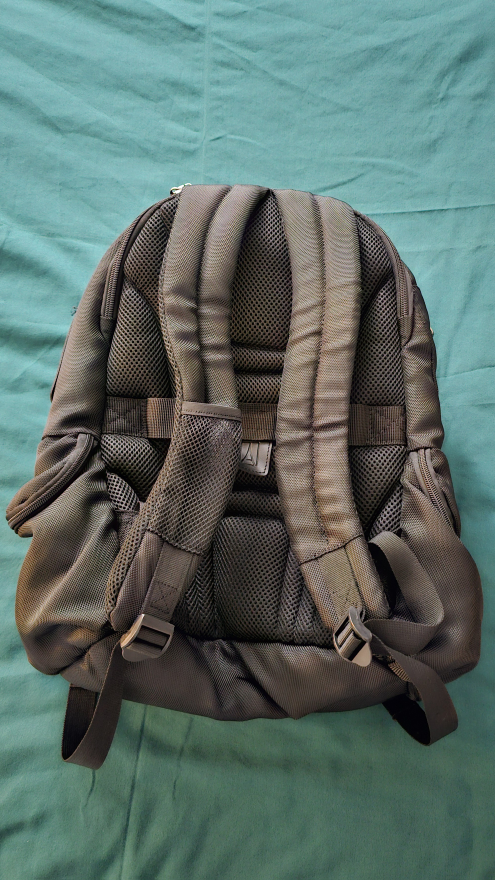 Travelpro Connoisseur Backpack image indicator(2)