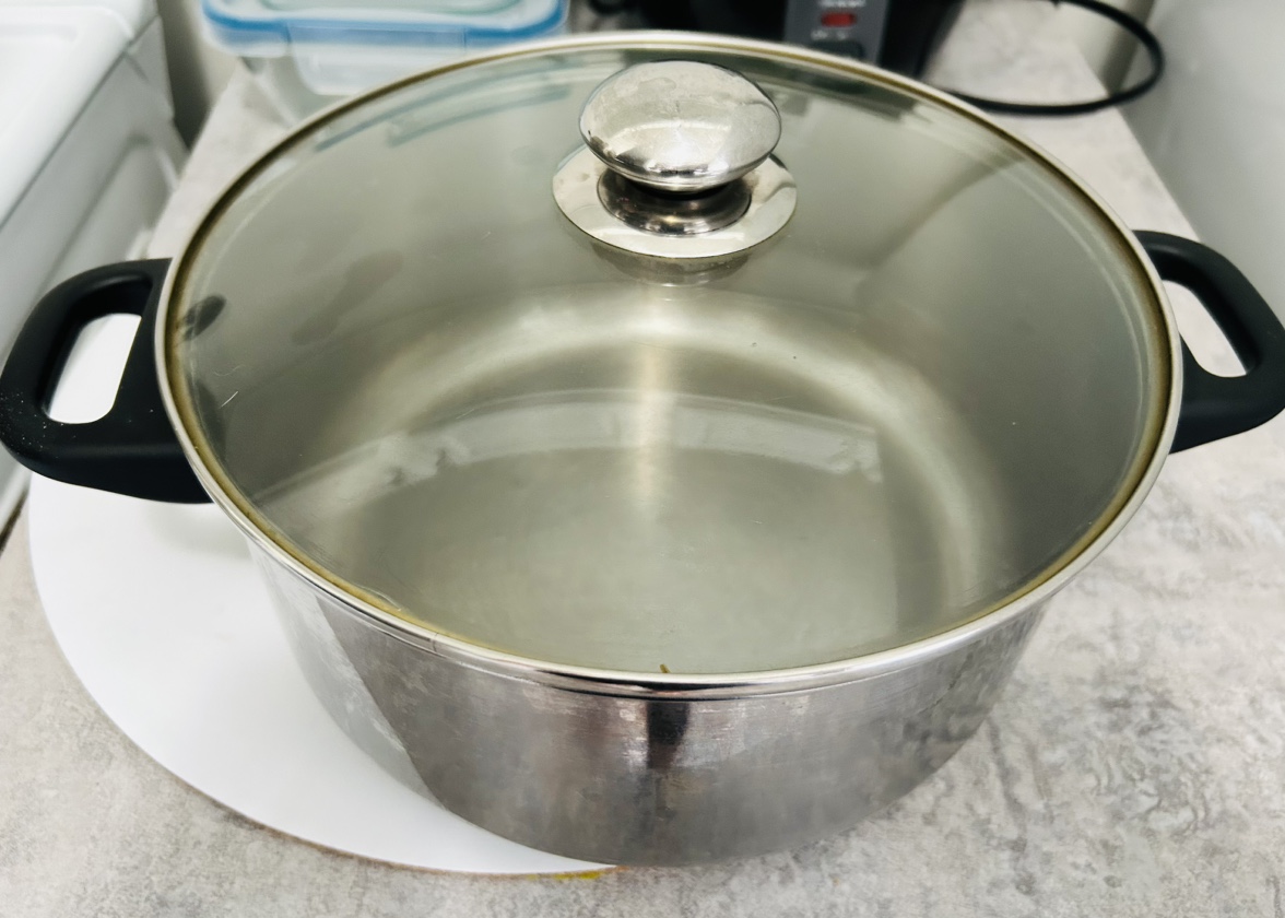 FREE Kitchen Pots - photo 5