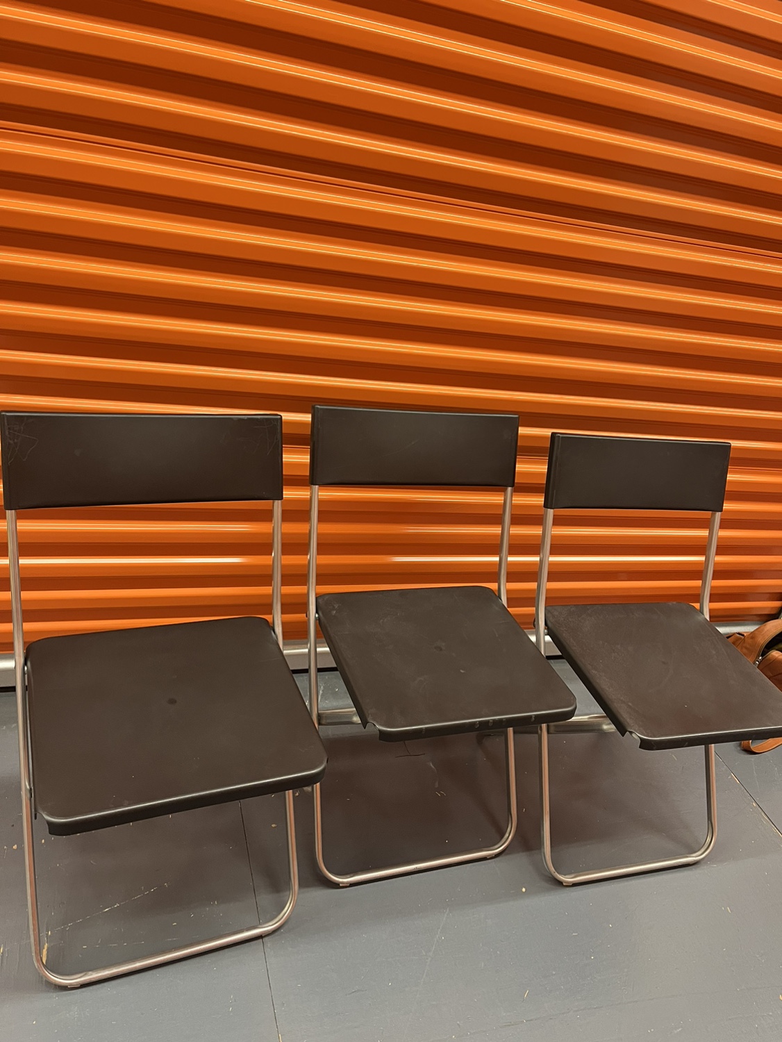 Foldable patio chairs