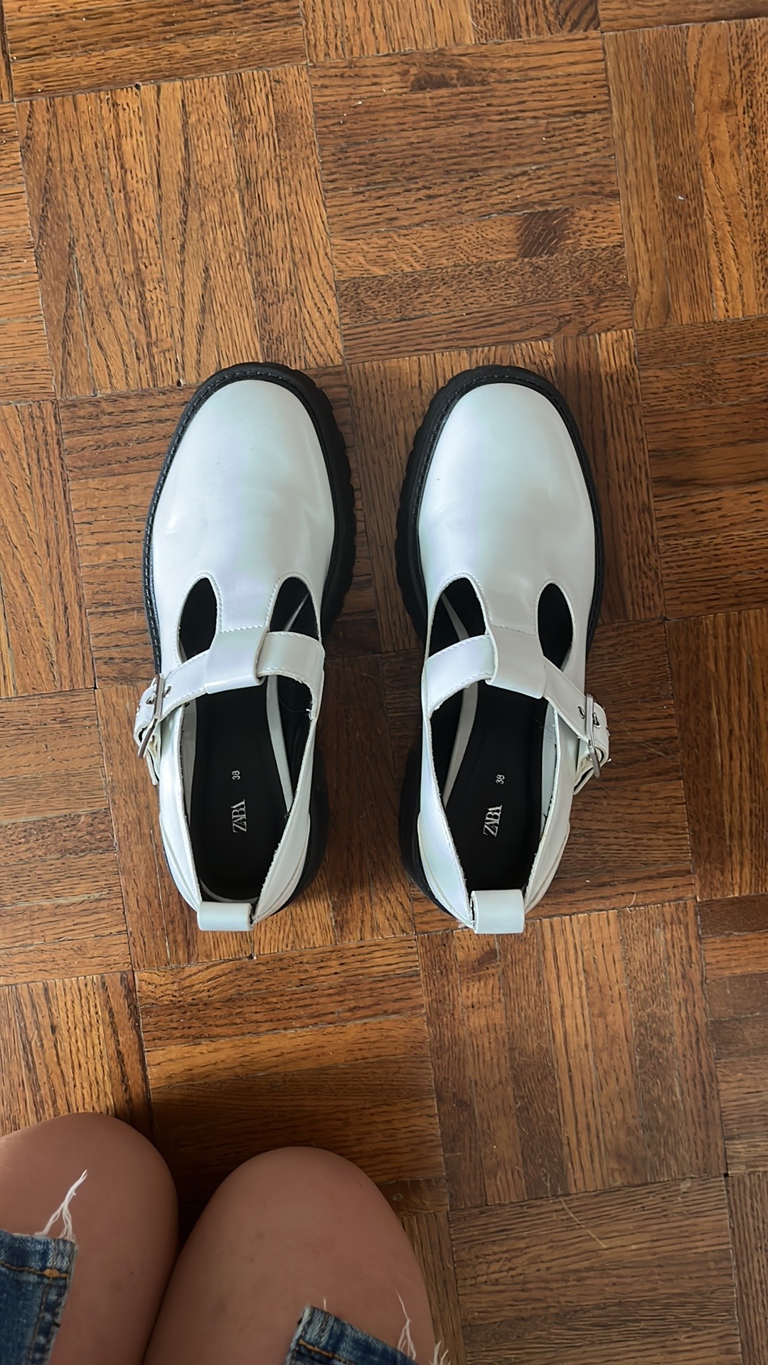 White platform loafers - Size 7.5/38 - photo 3