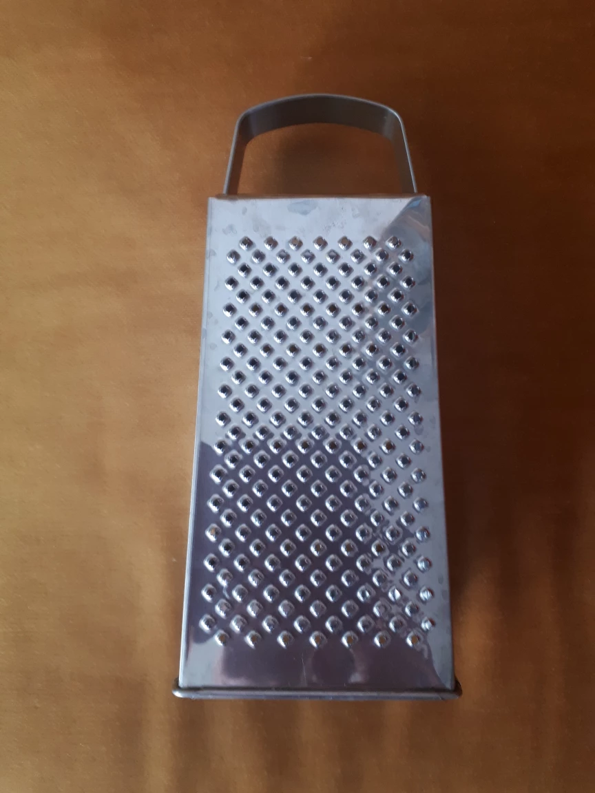 #freecycle. four sided grater image indicator(2)