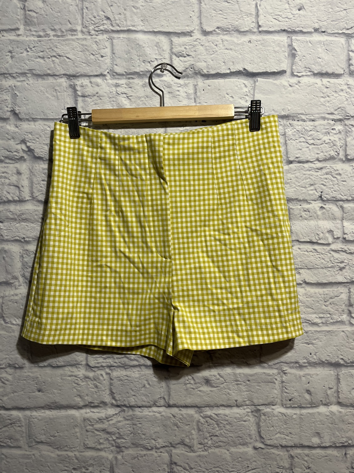 Topshop shorts Size 8 thumbnail