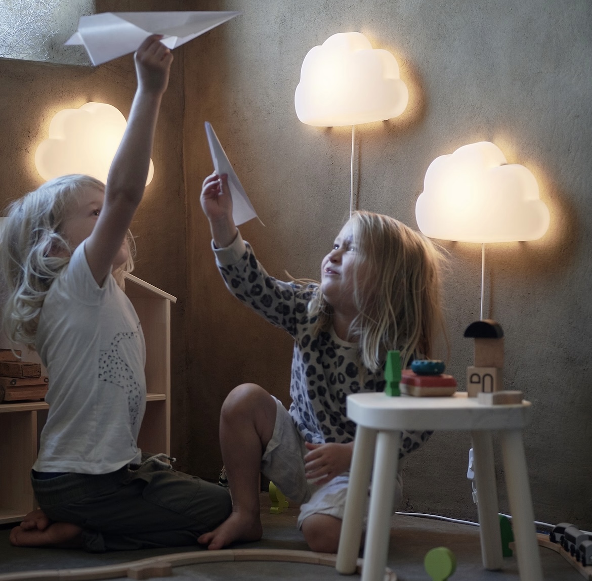 White Cloud LED wall lamps x2 | Must pick up by Friday - photo 4