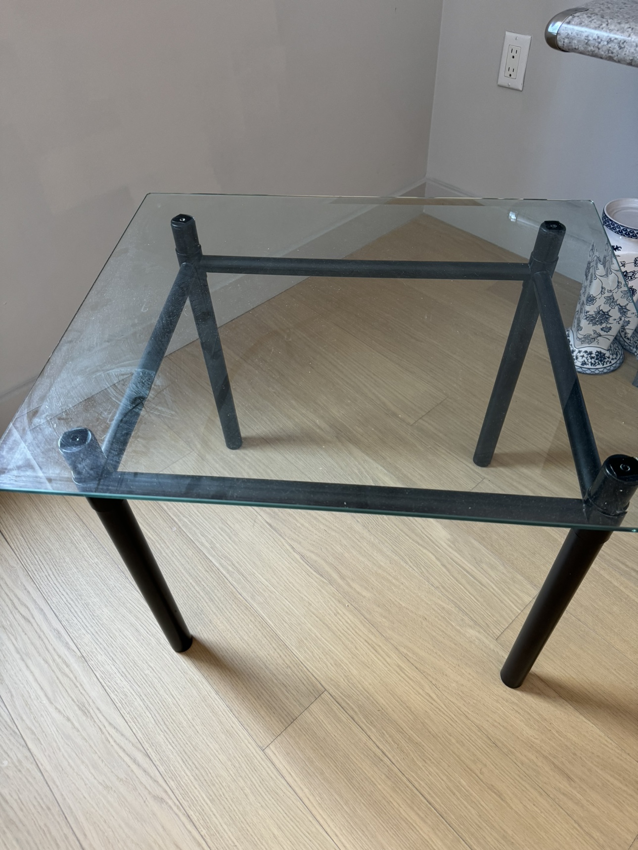 Glass side table - photo 2