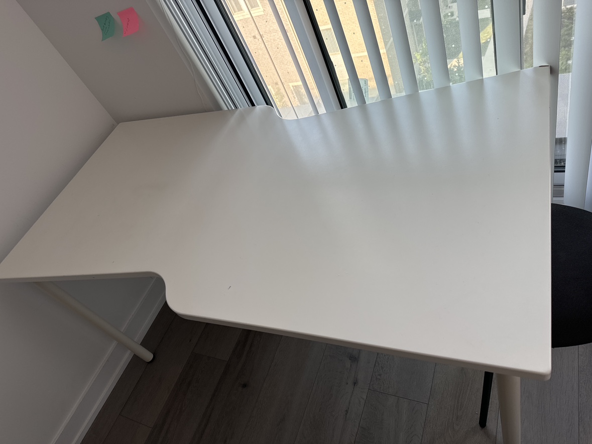 IKEA office Desk thumbnail