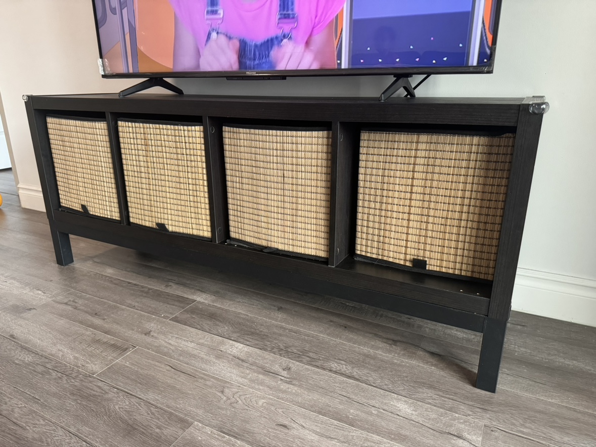 Tv cabinet without baskets - photo 2
