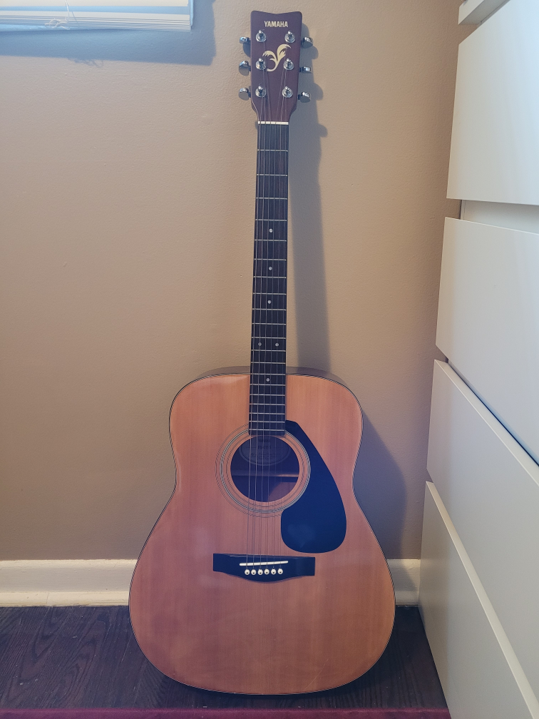 Yamaha Acoustic Guitar FG-411S