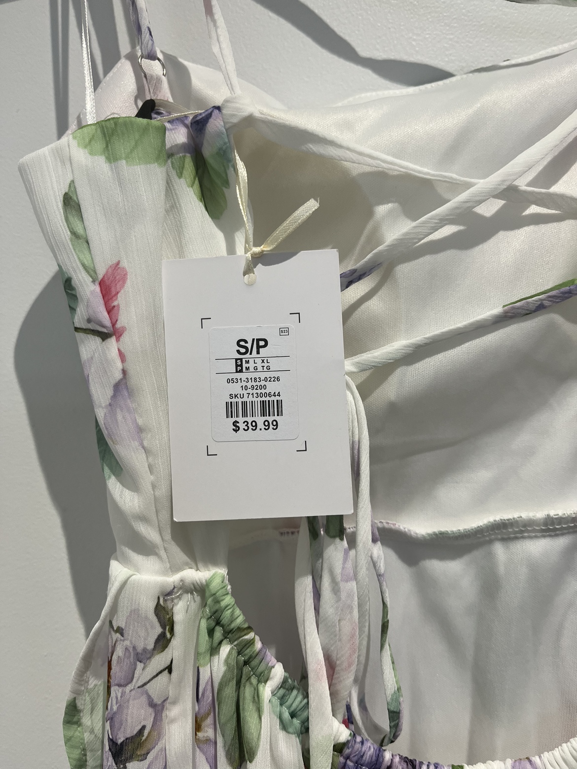 White floral print high low dress image indicator(3)